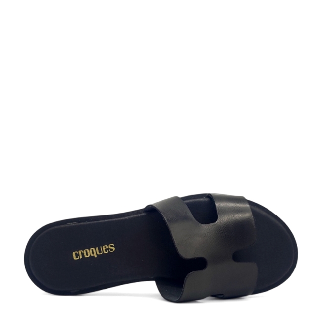 FLAT SANDALS