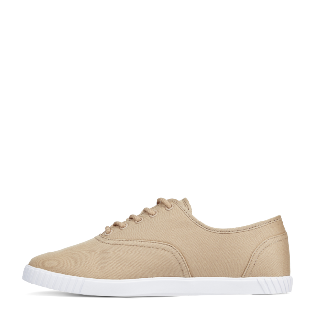 CANVAS LACE UP SNEAKER