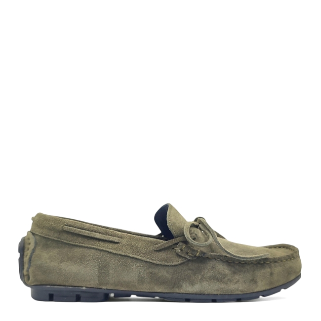 MOCCASINES