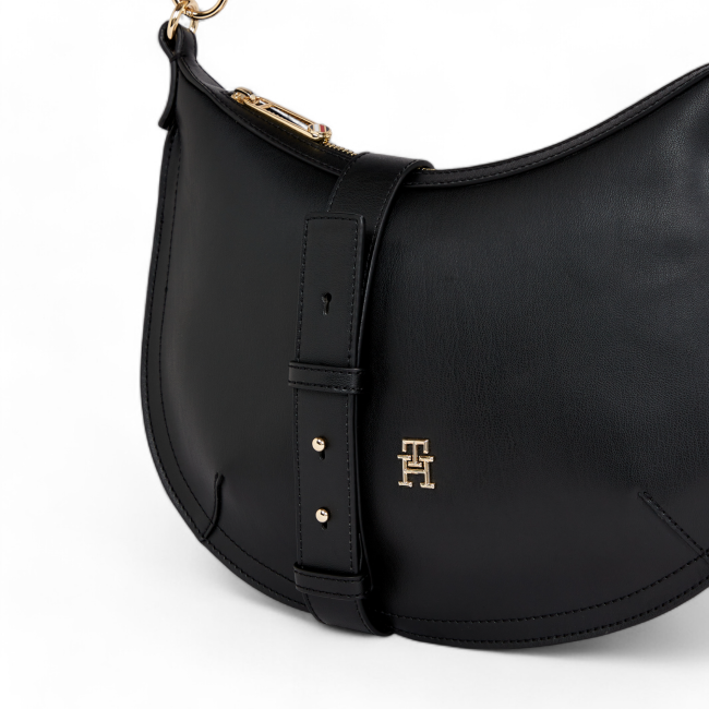 TH CHIC SHOULDER BAG