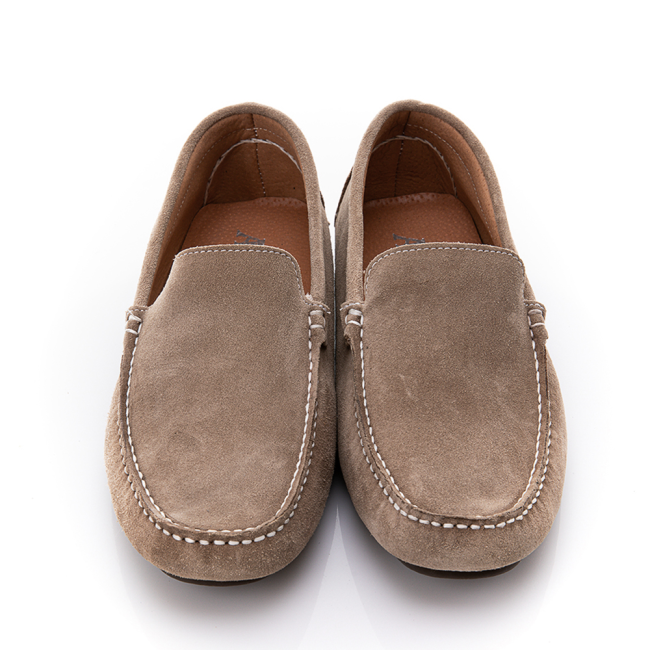 MOCCASINES