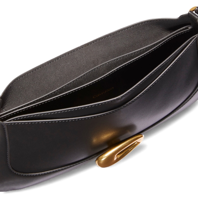 HARDWARE FLAP SHOULDER BAG