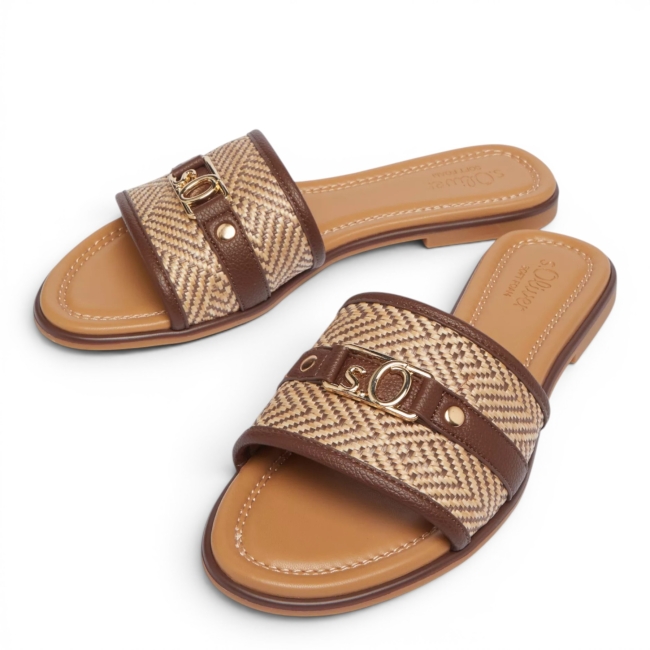 FLAT SANDALS