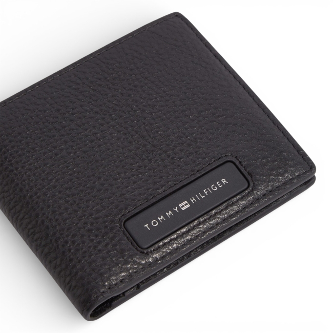 TH MONOGRAM CC AND COIN