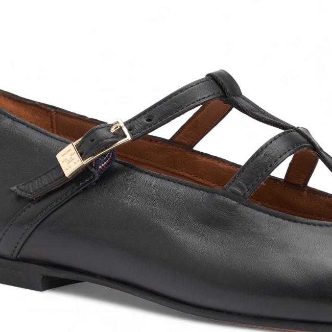 SMOOTH LEATHER T-BAR BALLERINA