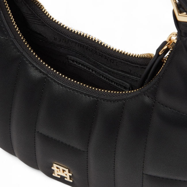 TH FEMININE MOON CROSSOVER