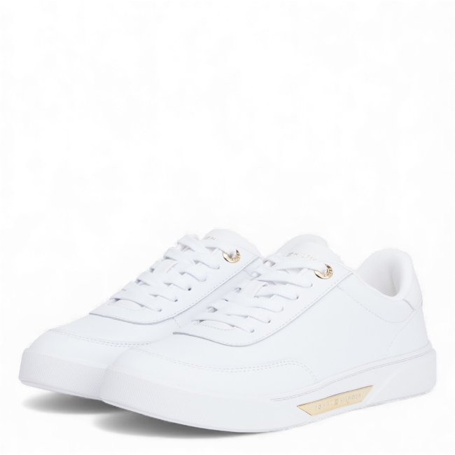ESSENTIAL CHIC COURT SNEAKER