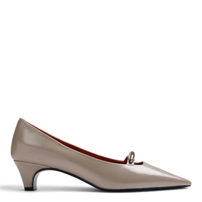 PUMPS