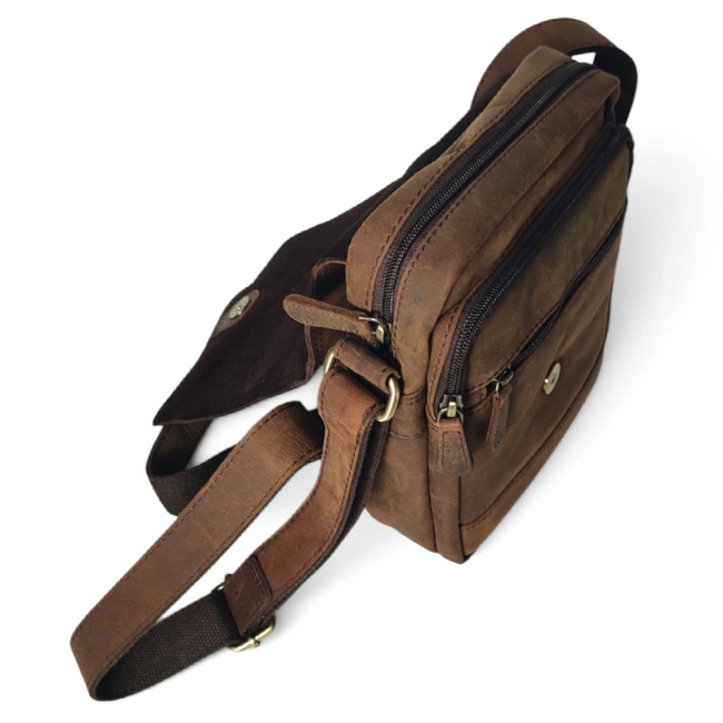 CROSSBODY