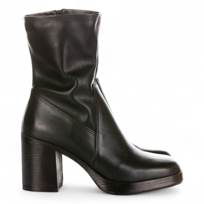 HEELED BOOTIE