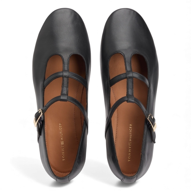 SMOOTH LEATHER T-BAR BALLERINA