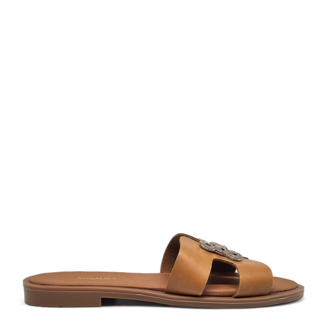 FLAT SANDALS