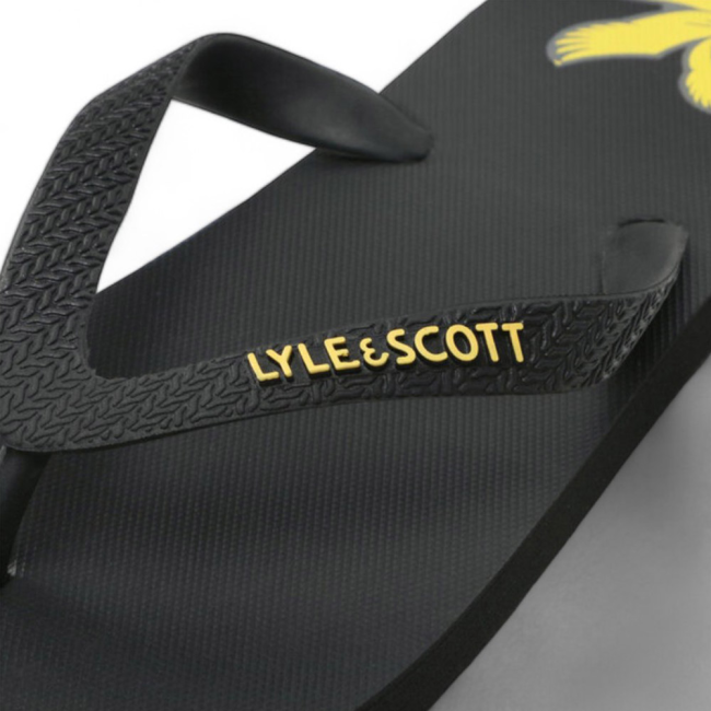 LYLE & SCOTT