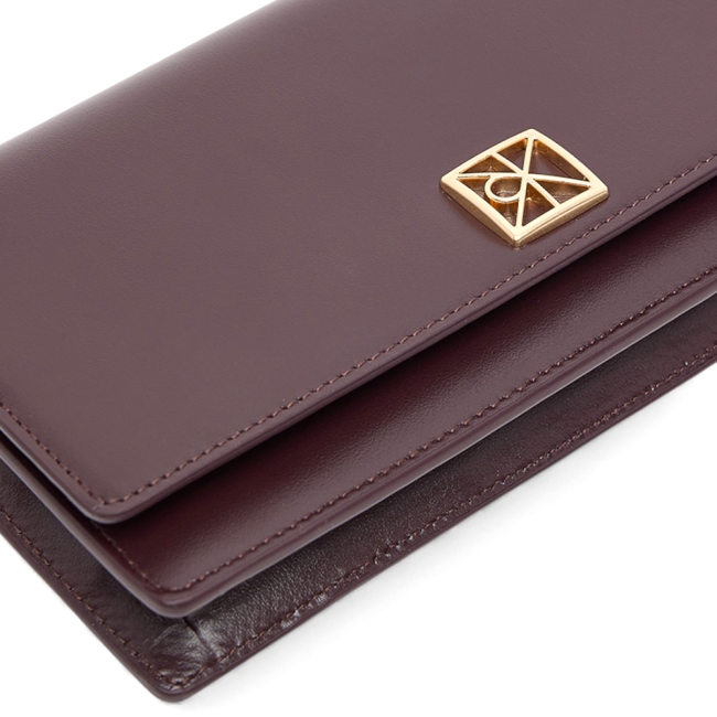 EMBLEM HARDWARE LONG BIFOLD