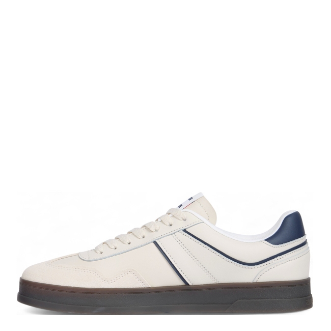 THE GREENWICH LEATHER