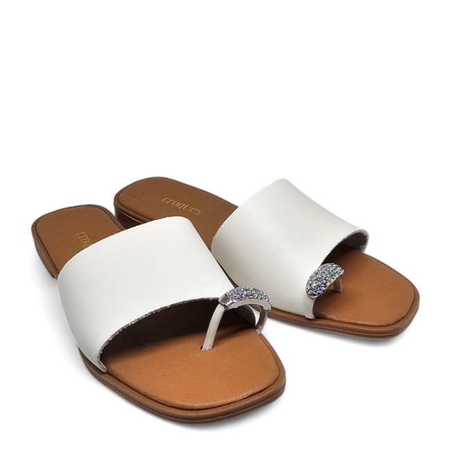 FLAT SANDALS