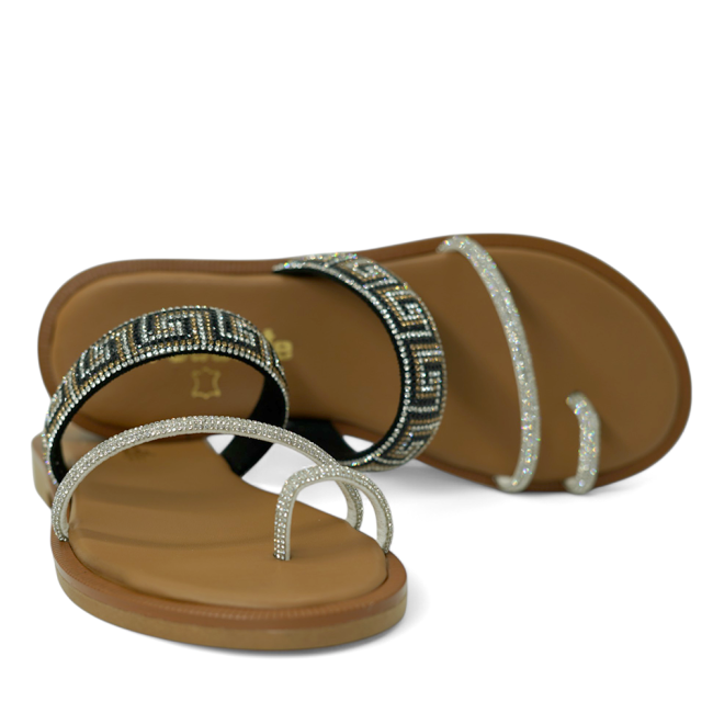 FLAT SANDALS