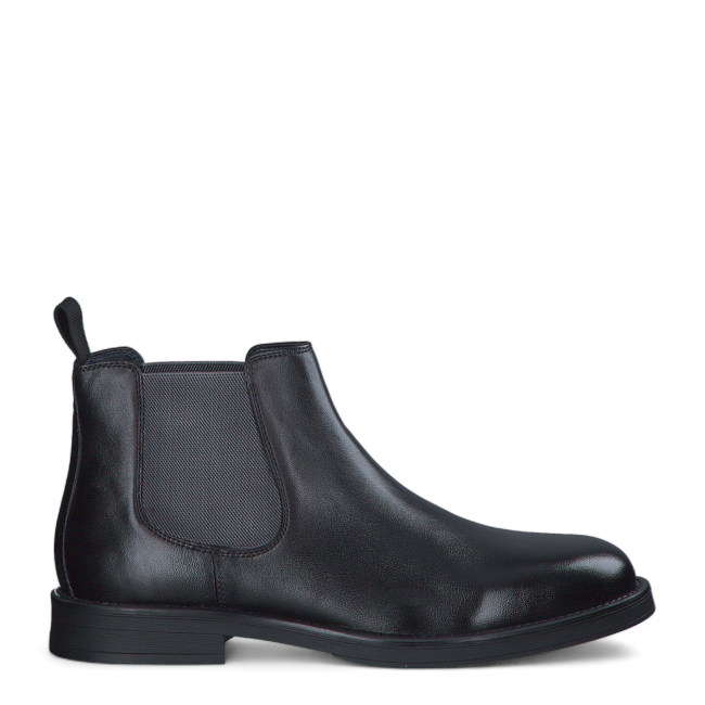 CHELSEA BOOTS