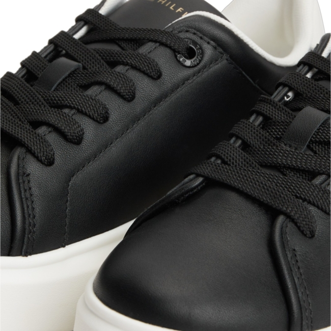 TH CHIC PLATFORM