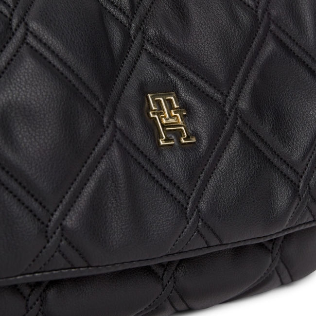 TH FEMININE SHOULDER BAG