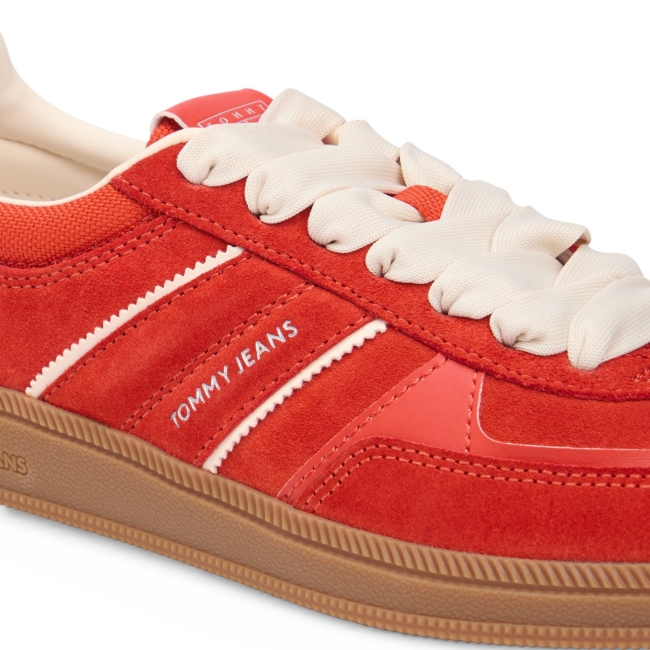 THE GREENWICH EDGE SUEDE