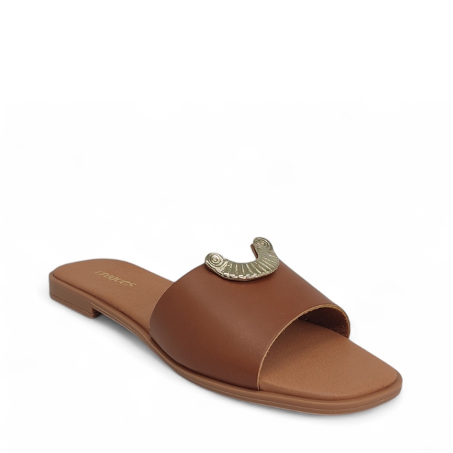 FLAT SANDALS