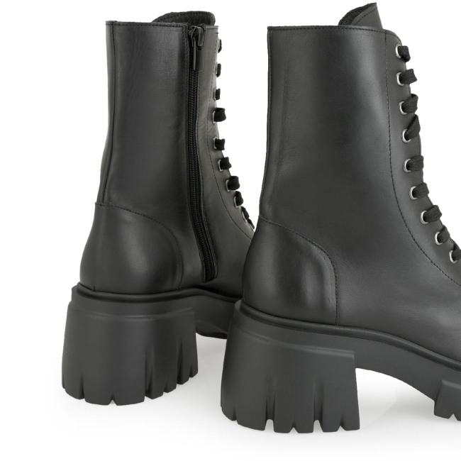 ARMY BOOTS