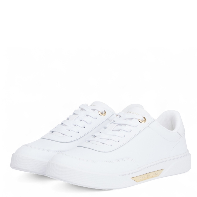 ESSENTIAL CHIC COURT SNEAKER