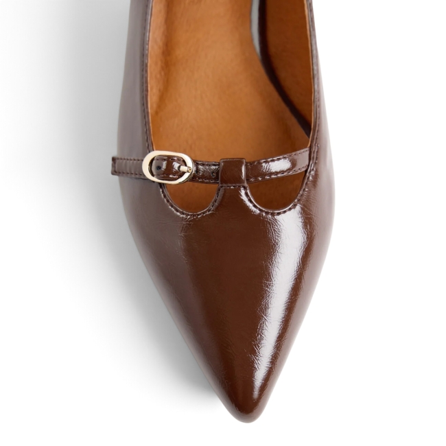 PUMPS