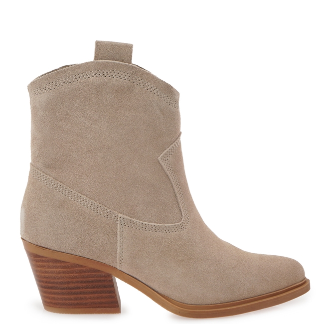 CARLA CORTEZ COW BOY