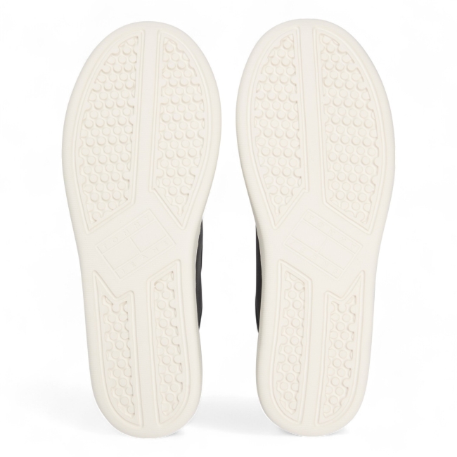 TJW LIGHTWEIGHT COURT SNEAKER