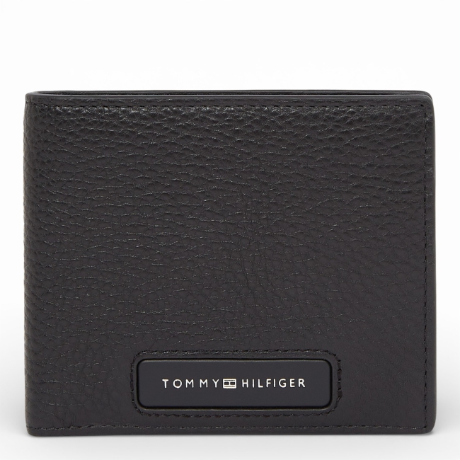 TH MONOGRAM CC AND COIN