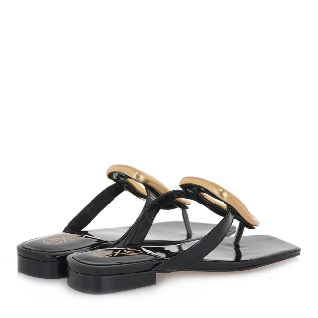 FLAT SANDALS