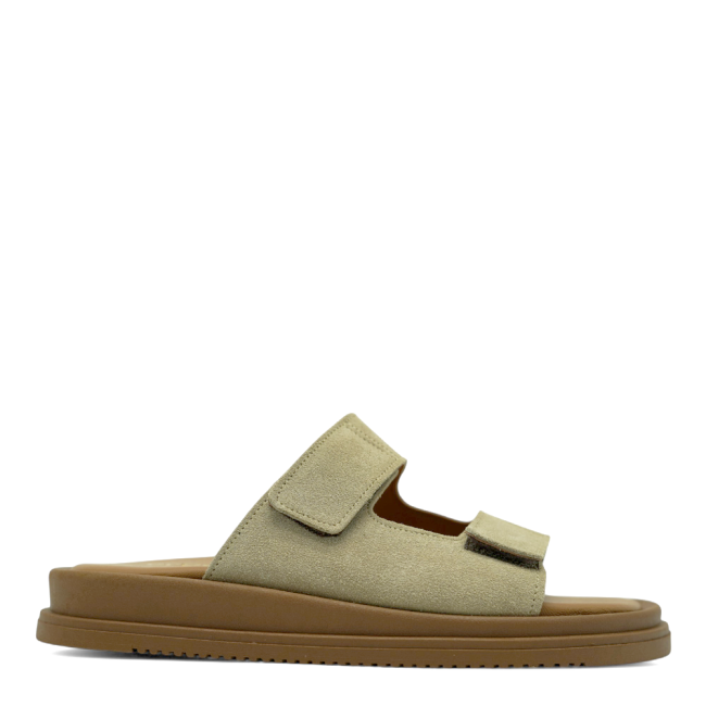 FLAT SANDALS