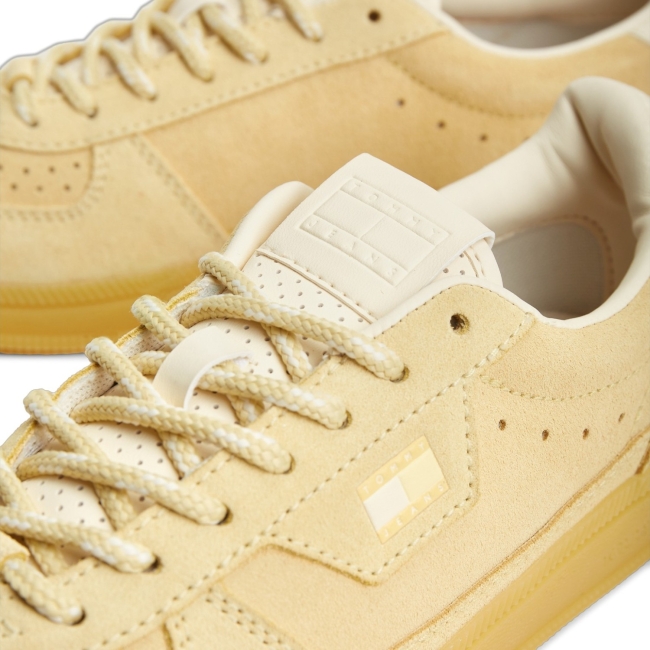 MU THE GREENWICH EDGE SUEDE