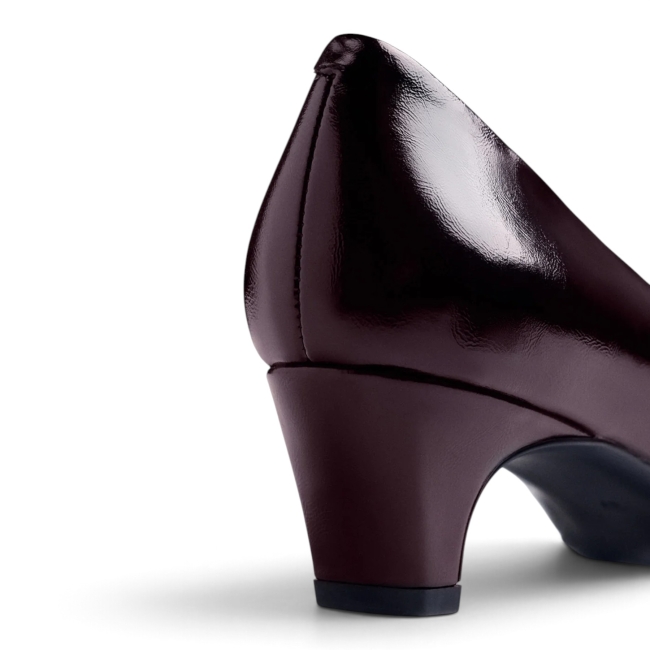 PUMPS