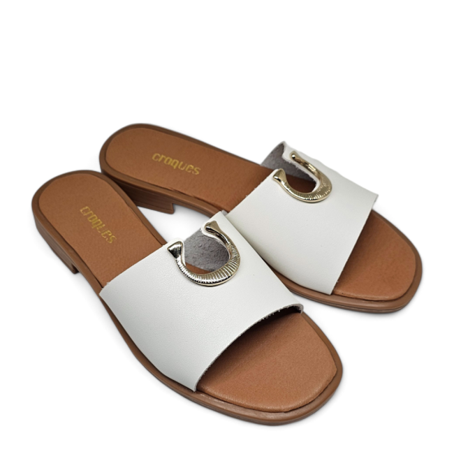 FLAT SANDALS