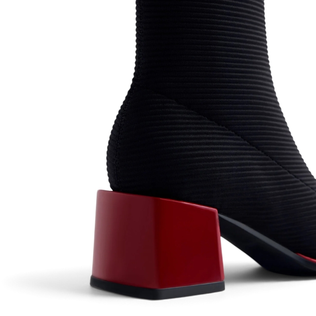 HEELED BOOTIES