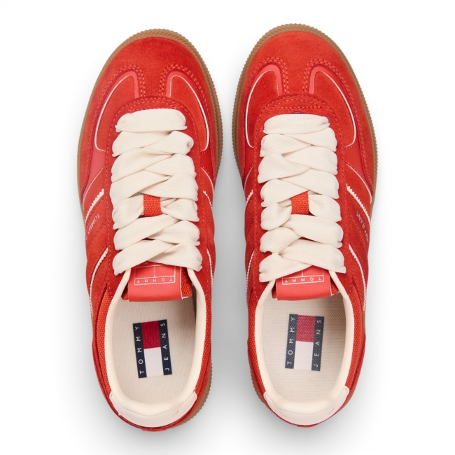 THE GREENWICH EDGE SUEDE