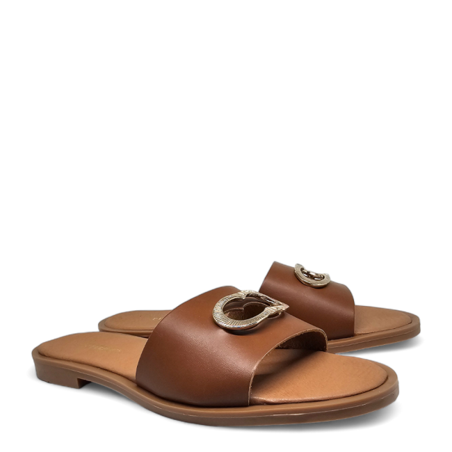 FLAT SANDALS