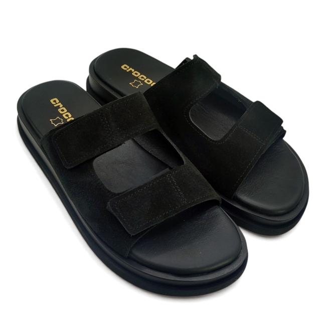 FLAT SANDALS
