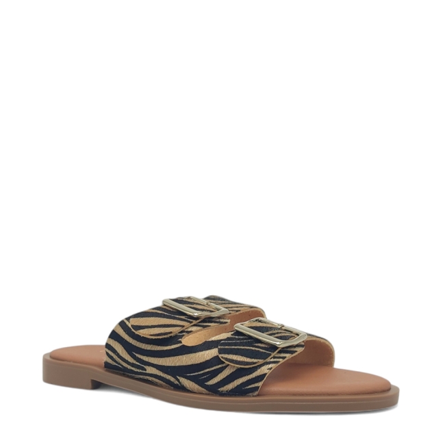 FLAT SANDALS