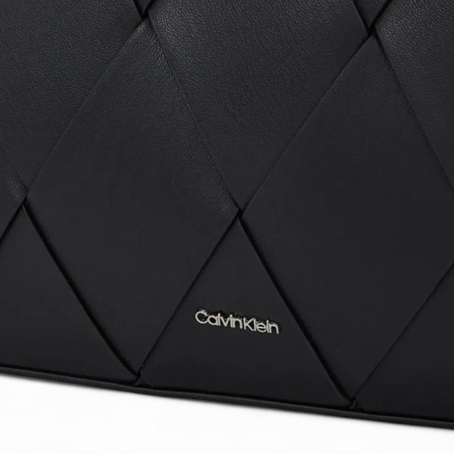 CK WOVEN ELONGATED SHOULDER BA