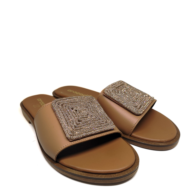 FLAT SANDALS