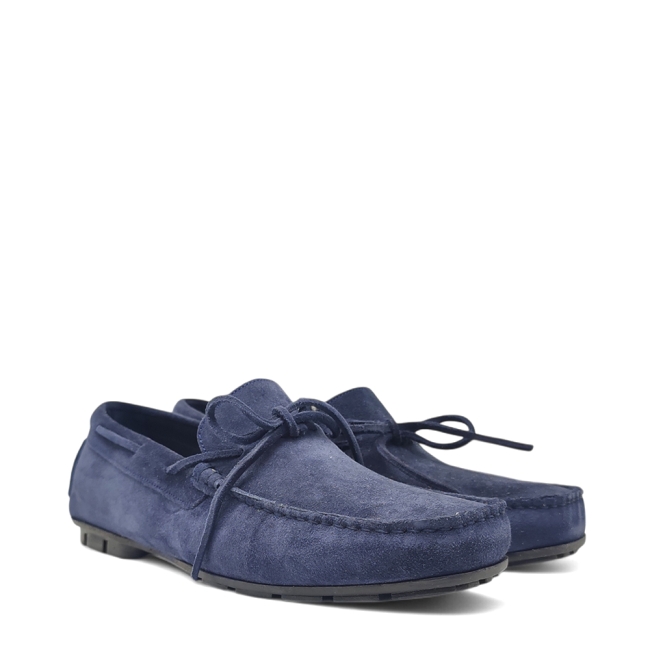 MOCCASINES