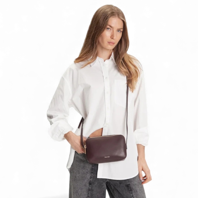 FOIL LOGO ELONGATED CAMERA BAG