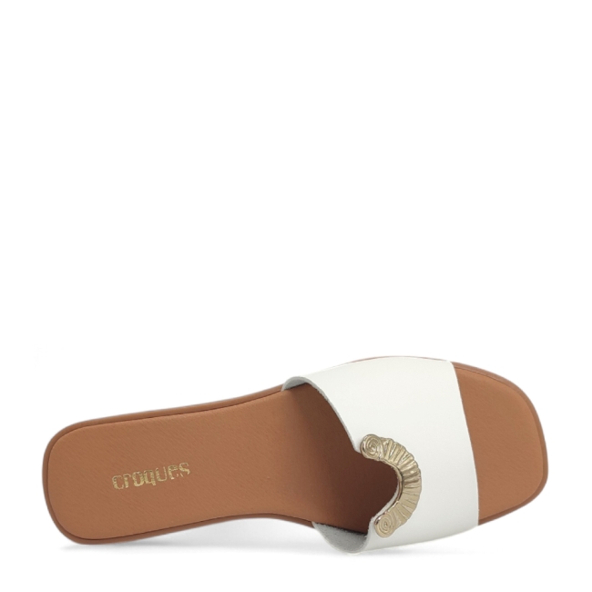 FLAT SANDALS