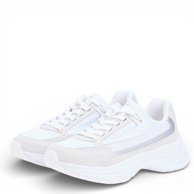 TH SPORTY CHIC RUNNER