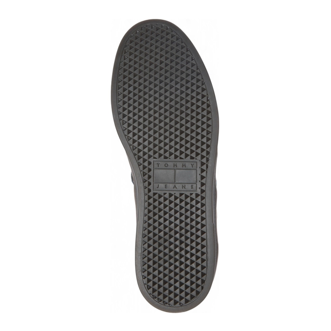 THE GREENWICH LEATHER