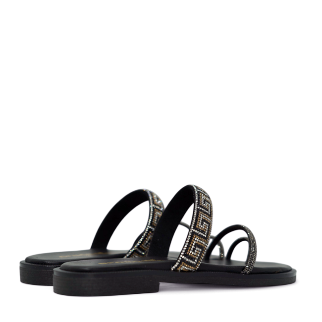 FLAT SANDALS